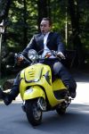 Hilversum 15 september 2008
Presentatie Frans Bauer Jan Smit en Andre v Duin voor de TROS in kasteel de hoge vuursche. Frans op bananasplit scooter