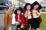 Rotterdam 22 maart 2009
Frans Bauer en Mariska hoog zwanger en hun kinderen Christian Frans en Jan bij de premiere van Piet Piraat.
Peter Smulders bv