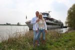 Oosterbeek, 24 April 2008
Frans Bauer komt samen met zijn a.s. vrouw Mariska Bauer aan met de helicopter.
Zij zijn gelandt op de huwelijksboot de 