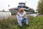 Oosterbeek, 24 April 2008
Frans Bauer komt samen met zijn a.s. vrouw Mariska Bauer aan met de helicopter.
Zij zijn gelandt op de huwelijksboot de 