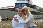 Oosterbeek, 24 April 2008
Frans Bauer komt samen met zijn a.s. vrouw Mariska Bauer aan met de helicopter.
Zij zijn gelandt op de huwelijksboot de 