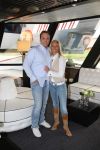 Oosterbeek, 24 April 2008
Frans Bauer komt samen met zijn a.s. vrouw Mariska Bauer aan met de helicopter.
Zij zijn gelandt op de huwelijksboot de 