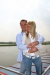Oosterbeek, 24 April 2008
Frans Bauer komt samen met zijn a.s. vrouw Mariska Bauer aan met de helicopter.
Zij zijn gelandt op de huwelijksboot de 