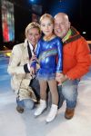 Hilversum 12 december 2007
Gaston Starreveld met zijn vrouw en dochter Ghilaine bij kinderen danen op het ijs.
