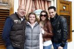 Kaatsheuvel 29 maart 2009
15 jarig bestaan van Princess in de efteling. Gaston Starreveld met dochters en vriendje
Peter Smulders bv