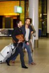 Amsterdam 27 augustus 2008
Geert Hoes en Arjen de vriend van Percy arriveren op schiphol nadat ze op Aruba zijn geweest voor de begrafenis van Percy.