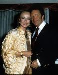 Gemma v Eck met Tom Jones 1990