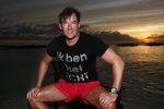 Curacao 2 januari 2009
Gerard Joling hard aan het lopen op Curacao. Hij loopt elke dag 10 km om fit te blijven.
Peter Smulders bv
