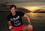Curacao 2 januari 2009
Gerard Joling hard aan het lopen op Curacao. Hij loopt elke dag 10 km om fit te blijven.
Peter Smulders bv