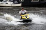 Amsterdam 30 september 2008
Persconferentie van de toppers Rene Froger Gordon en Gerard Joling ivm hun deelname aan het songfestival in het amstel hotel. toppers op jet ski's
Peter Smulders bv