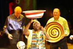 Amsterdam 17 december 2007
Tros Kerstcircus bij afrika afrika . Gerrie Muhren Hans v Breukelen Johnny Bosman Stanley Menzo en Rene en Willy v d Kerkhof
