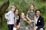 Apeldoorn 30 mei 2008
Prins Maurits Prinses Marilene en hun kinderen Prinses Anna Prins Lucas en Prinses Felicia  tijdens fotoshoot vanwege 10 jarig huwelijk in de apenheul.