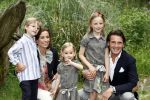 Apeldoorn 30 mei 2008
Prins Maurits Prinses Marilene en hun kinderen Prinses Anna Prins Lucas en Prinses Felicia  tijdens fotoshoot vanwege 10 jarig huwelijk in de apenheul.
