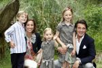 Apeldoorn 30 mei 2008
Prins Maurits Prinses Marilene en hun kinderen Prinses Anna Prins Lucas en Prinses Felicia  tijdens fotoshoot vanwege 10 jarig huwelijk in de apenheul.