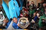 Arnhem, 20 April 2008 Kompetitiewedstrijd Vitesse-PSV, eindstand 0-1 Seizoen 2007/2008
PSV Landskampioen 
Doelman Huerelho Gomes met de kampioensschaal