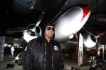 Schiphol Oost 2 november 2007
Gordon bij presentatie radio 538 met Jan Willem Bruggenwirth  en Kimberly Berkt en ....