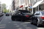 Amsterdam 24 april 2009
Gordon met zijn (ex) vriend Sander op de pc hooftstraat en in zijn bentley cabrio.
Peter Smulders bv