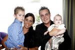 Amsterdam 13 juni 2008
Papa van het jaar verkiezing. Grad Damen met vrouw en kinderen
