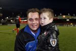 Volendam 24 maart 2009
Artiesten volendam waaronder Jan Smit en Simon Keizer voetballen in het stadion van Volendam tegen oa Mental Theo nabuurs Grad Damen en Rashid. Dick Jol is de scheidsrechter. Uiteindelijk wint brabant met 2-4. Grad Damen met zoontje
Peter Smulders bv