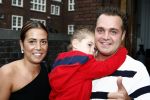 Breda 26 augustus 2008
Muziekfeest van de Tros op de grote markt in Breda. 
Grad Damen met vrouw en zoon