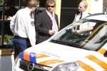 Hoorn 30 maart 2009
Hans v Hemert in gesprek met de politie na weigeren bij begrafenis van Martin Brozius.
Peter Smulders bv