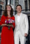 Antwerpen 9 mei 2009
Helmut Lotti trouwt voor de 3e keer. Zijn vrouw heet Jelle van Riet.
Peter Smulders bv