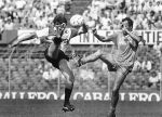 1986 Feyenoord-PSV
Willy v d Kerkhof in duel met Henk Duut