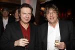 Uitgeest 19 januari 2009
Feest Henk Geels n Bobs saloon.Henk Westbroek met Henk Temming vormen samen het goede doel
Peter Smulders bv