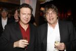 Uitgeest 19 januari 2009
Feest Henk Geels n Bobs saloon.Henk Westbroek met Henk Temming vormen samen het goede doel
Peter Smulders bv