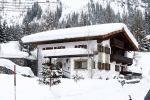 Lech 16 februari 2009
Fotosessie met de koninklijke familie in Oberlech. Koningin Beatrix Prins Willem Alexander Prinses Maxima Amalia Alexia Ariane Prins Constantijn Prins es Laurentien Claus Cazimir Eloise en  Leonore.
Peter Smulders bv