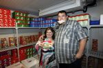 Utrecht 8 mei 2009
Rebecca van popstars bij diako easyfit in Utrecht. Rebecca is al ruim 10 kg afgevallen en 20 cm. Ook gaat ze trouwen met haar man Michael. Ook Jaap van de gouden kooi is al ruim 12 kg afgevallen
Peter Smulders bv