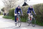 Weesp 27 april 2008
Jan Bos en zijn vriendin aan het trainen met de wielrenfiets.
Peter Smulders bv
