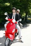 Amsterdam 12 mei 2009
Het blad Grazia organiseert samen met vespa scooters een leuke rally door amsterdam heen. Jan Kooijman met zijn vader Jan
Peter Smulders bv