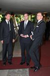 Apeldoorn, 8 Mei 2009
Speciale Herdenkingsdienst voor de slachtoffers van de ramp op Koninginnedag
Veel Politie, overal afzettingen met grote betonblokken.
Jan Peter Balkenende met burgemeester Fred de Graaf en Clemens Cornielje ( Commissaris van de Koningin van de Provincie Gelderland )
Foto Peter Smulders