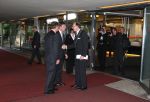 Apeldoorn, 8 Mei 2009
Speciale Herdenkingsdienst voor de slachtoffers van de ramp op Koninginnedag
Veel Politie, overal afzettingen met grote betonblokken.
Jan Peter Balkenende met burgemeester Fred de Graaf en Clemens Cornielje ( Commissaris van de Koningin van de Provincie Gelderland )
Foto Peter Smulders