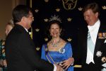 Den Haag 22 april 2009
Diner met de koninklijke familie van zweden en nederland. Aanwezig waren Prinses Maxima Koningin Beatrix Prins Willem Alexander Prinses Margriet Koning Carl Gustav en Koningin Silvia.. Jan Peter Balkenende
Peter Smulders bv