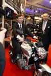 Amsterdam 31 maart 2009
Jan Peter Balkenende tijdens de openingsavond van de auto Rai.
Peter Smulders bv