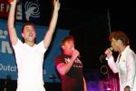 Curacao 31 december 2008 1 januari 2009
Oudjaarsfeest bij Mambo Beach. optreden Jeroen v d Boom en Gerard Joling zingen Jan Smit toe voor zijn verjaardag.
Peter Smulders bv