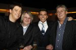 Hilversum 5 maart 2009
Uitreiking gouden buma harpen in studi 21. Jan Smit krijgt uit handen van Marco Borsato de ouvre award. Yolanthe Cabau v Kasbergen presenteert het programma   . Jan met jaap en Aloys Buijs en Frank Timmer
Peter Smulders bv