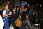 Ibiza 5 september 2007
Jan Smit en zijn vriendin Yolanthe Cabau v Kasbergen vertrekken teru naar Nederland na de begrafenis van haar vader.