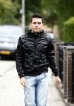 Volendam 19 mei 2009
Vandaag werd bekend gemaakt dat Yolanthe Cabau v Kasbergen en Jan smit na 2 en een half jaar hun relatie hebben verbroken. Voor hun huis stond veel pers en fans.
Peter Smulders bv
