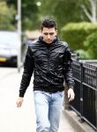 Volendam 19 mei 2009
Vandaag werd bekend gemaakt dat Yolanthe Cabau v Kasbergen en Jan smit na 2 en een half jaar hun relatie hebben verbroken. Voor hun huis stond veel pers en fans.
Peter Smulders bv