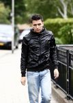 Volendam 19 mei 2009
Vandaag werd bekend gemaakt dat Yolanthe Cabau v Kasbergen en Jan smit na 2 en een half jaar hun relatie hebben verbroken. Voor hun huis stond veel pers en fans.
Peter Smulders bv