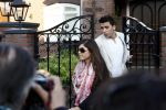Volendam 19 mei 2009
Vandaag werd bekend gemaakt dat Yolanthe Cabau v Kasbergen en Jan smit na 2 en een half jaar hun relatie hebben verbroken. Voor hun huis stond veel pers en fans.
Peter Smulders bv