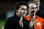 Volendam 24 maart 2009
Artiesten volendam waaronder Jan Smit en Simon Keizer voetballen in het stadion van Volendam tegen oa Mental Theo nabuurs Grad Damen en Rashid. Dick Jol is de scheidsrechter. Uiteindelijk wint brabant met 2-4
Peter Smulders bv