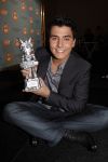 Amsterdam 27 oktober 2007
Jan Smit wint TMF award voor beste zanger en Yolanthe Cabau v Kasbergen is er bij in de heineken music hall.