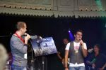Amsterdam 28 augustus 2008
Presentatie cd en optreden van Jan Smit in paradiso.
Edwin Evers reikt de eerste cd en gouden plaat uit.