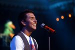 Amsterdam 28 augustus 2008
Presentatie cd en optreden van Jan Smit in paradiso.
Edwin Evers reikt de eerste cd en gouden plaat uit.