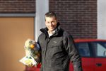 Rotterdam 15 november 2007
Jan Smit verlaat het Akazia ziekenhuis na operatie aan zijn stembanden. Cor oom Jan Smit