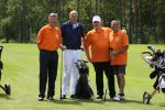 Ommen, 25 Mei 2009 Energy4all Golfdag 2009 op golfbaan Hooge Graven
met veel BN-ers, georganiseerd door golfpro Joost Hage en zijn vrouw Gina Hage
Jan Smit ( Voorzitter sc Heracles ) scheidsrechter Ruud Bossen, Cas Spijkers en Dhr. Meulmann
Peter Smulders BV Eindhoven